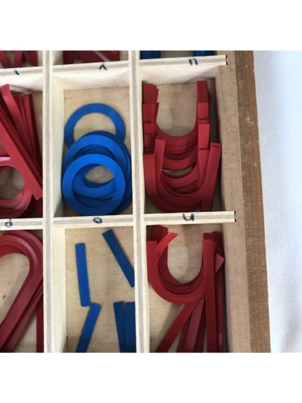 Montessori Movable Alphabet Letters Wooden Storage Box Red Blue Learning Toy